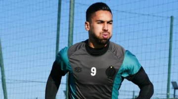 صفقة مرتقبة.. الظفرة الإماراتي يجدد رغبته في ضم مهاجم الرجاء إسماعيل خافي